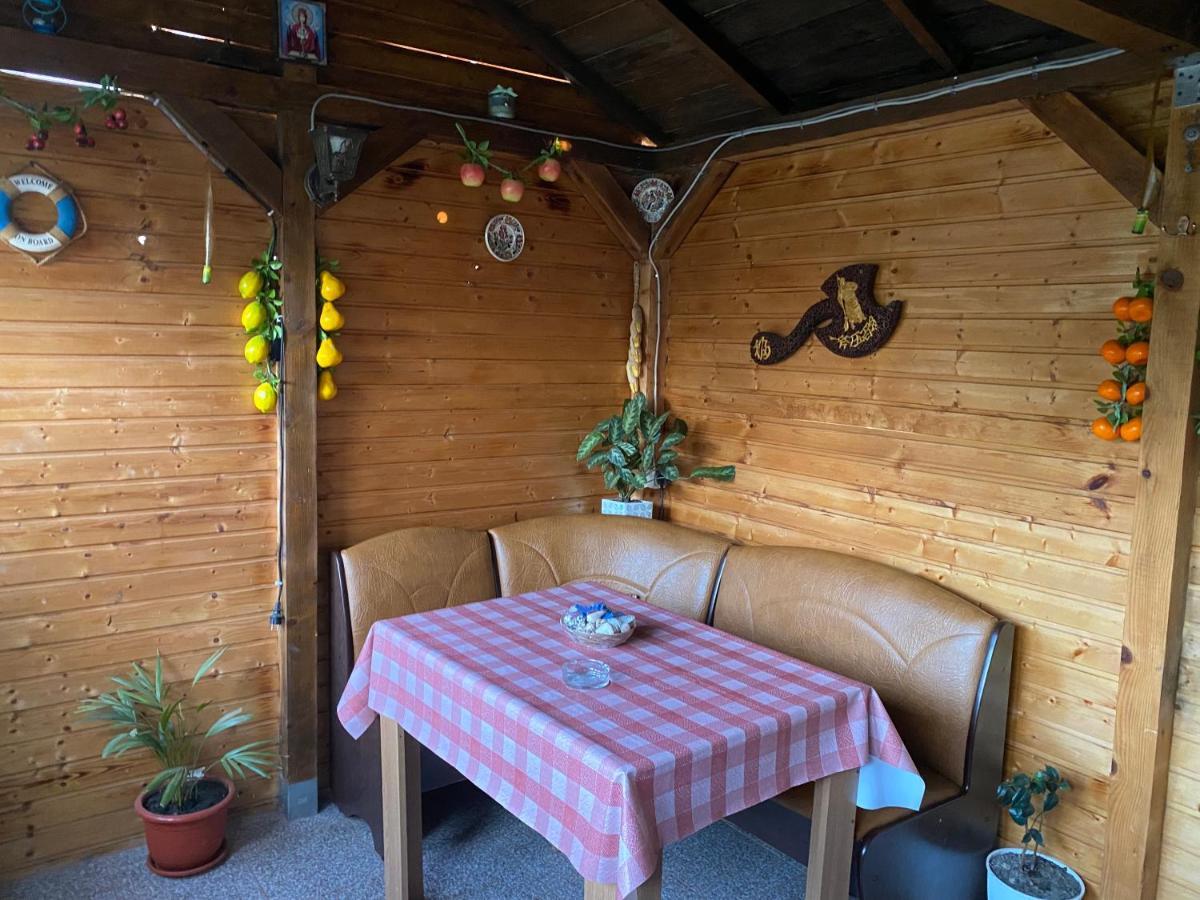 Vila Piscotel Schitu Buitenkant foto